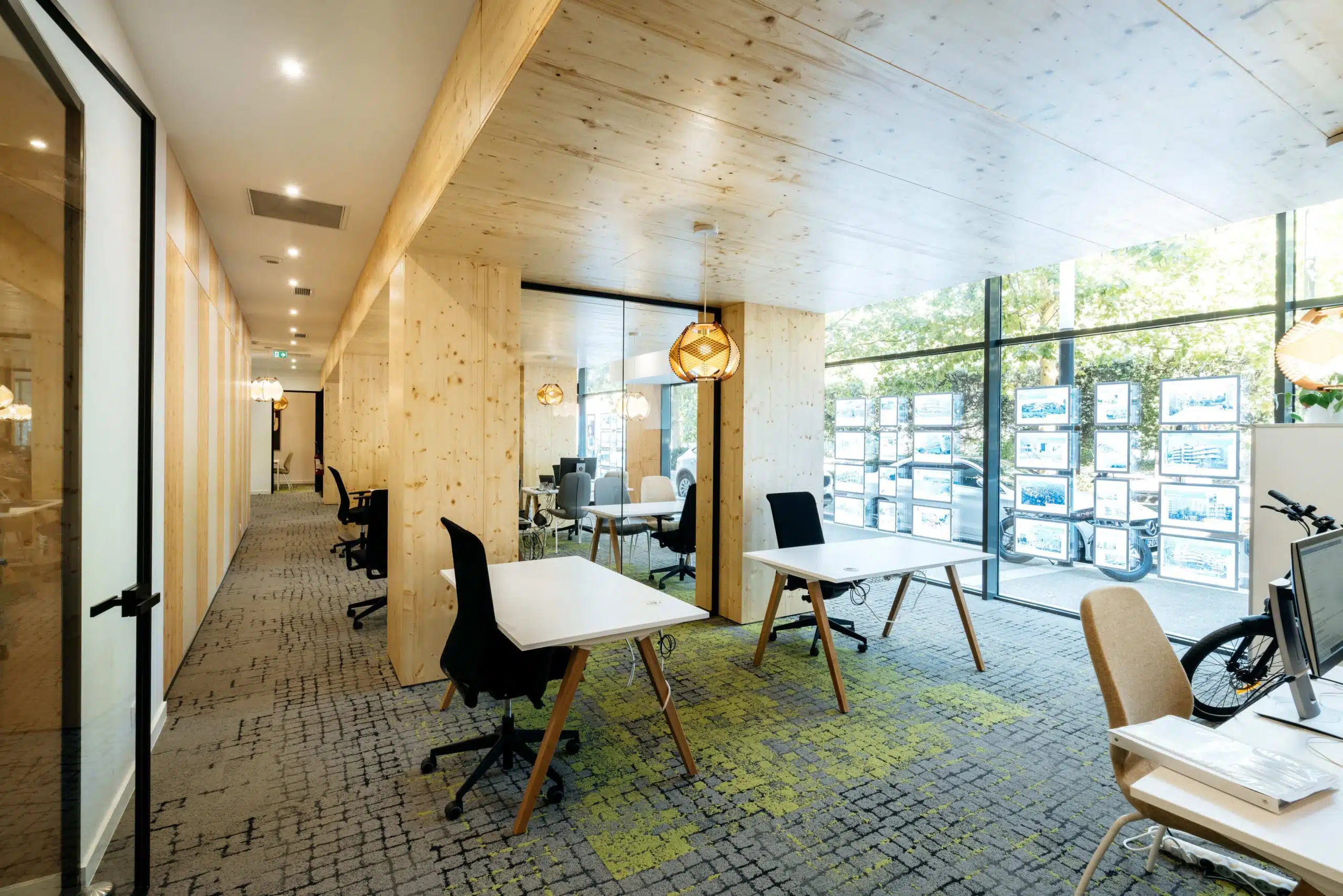 Vue globale des bureaux Nexity Port Marianne à Montpellier, rénovation Jeremy Dugas